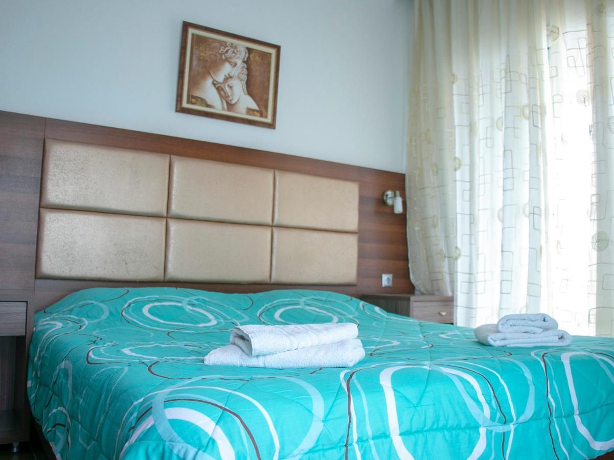 Maria Apartments Paralia Dionysiou Buitenkant foto
