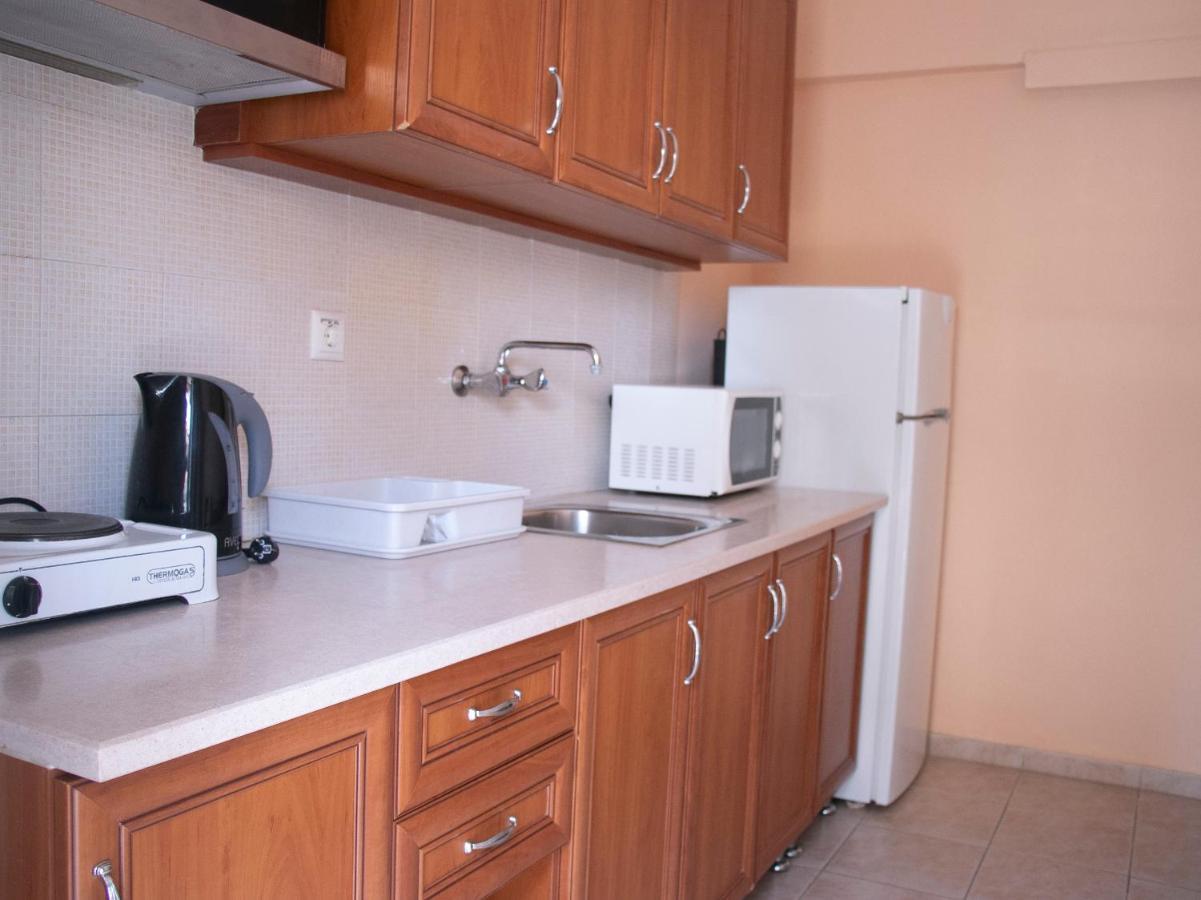 Maria Apartments Paralia Dionysiou Buitenkant foto