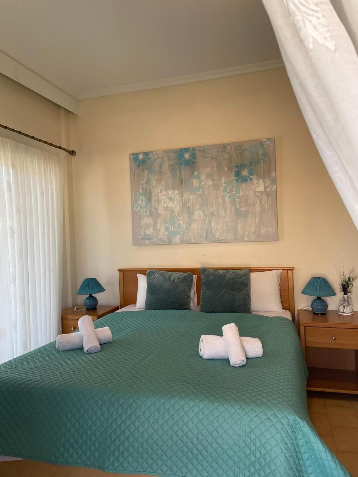 Maria Apartments Paralia Dionysiou Buitenkant foto