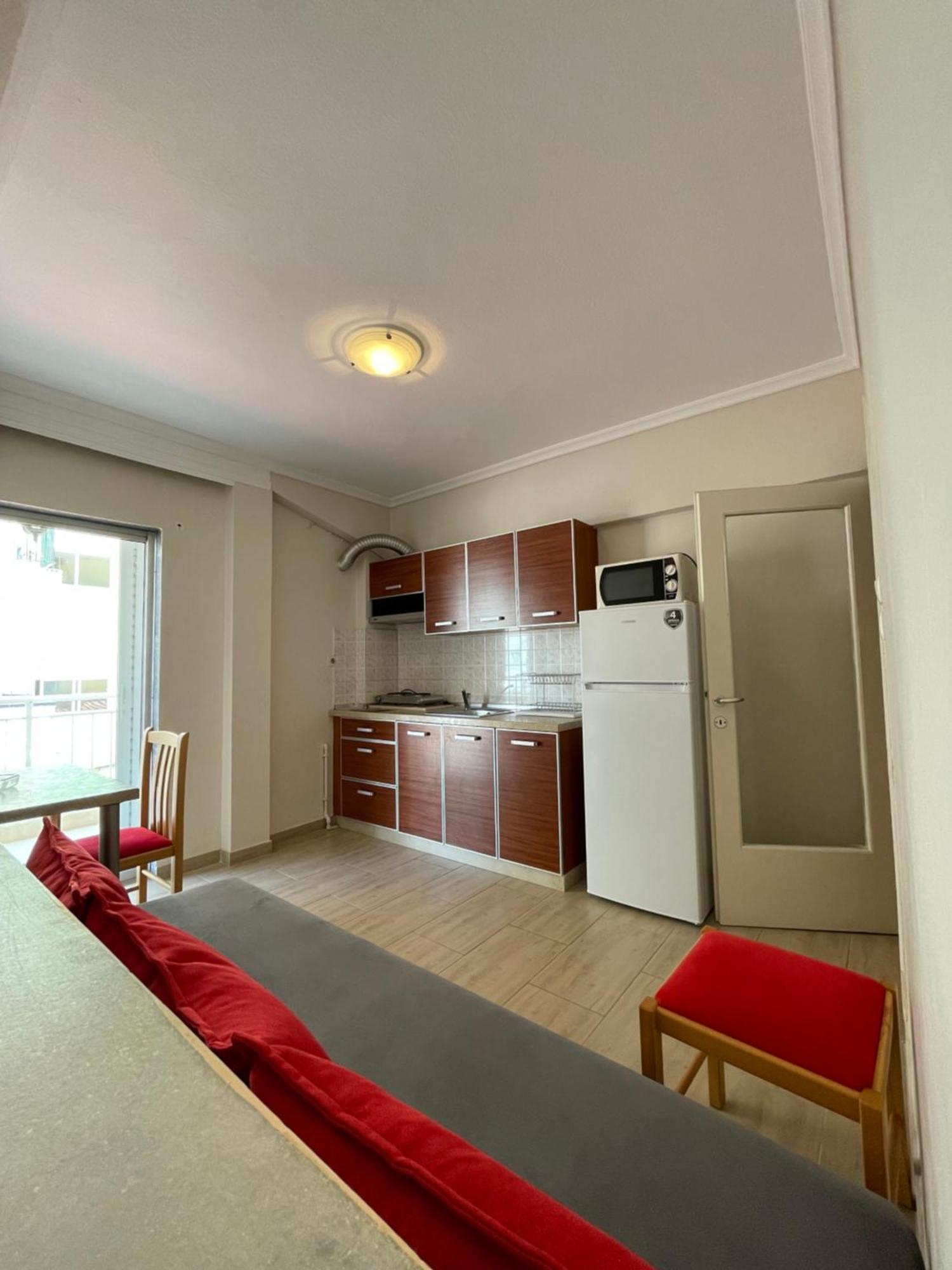 Maria Apartments Paralia Dionysiou Buitenkant foto