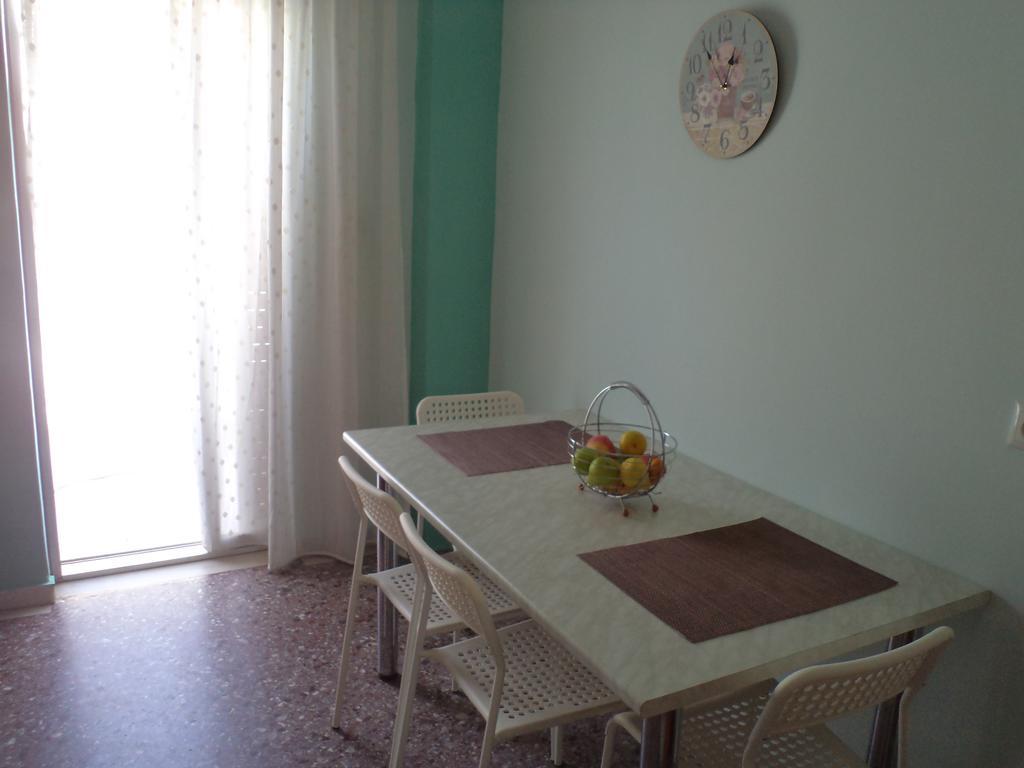 Maria Apartments Paralia Dionysiou Kamer foto